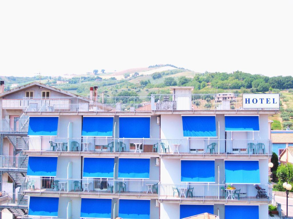 Hotel Mare Blu -- Boutique Pineto Exterior photo